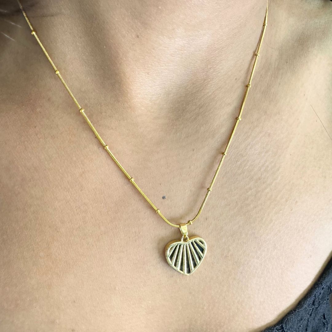 Black heart Anti-tarnish Necklace (NL6019)