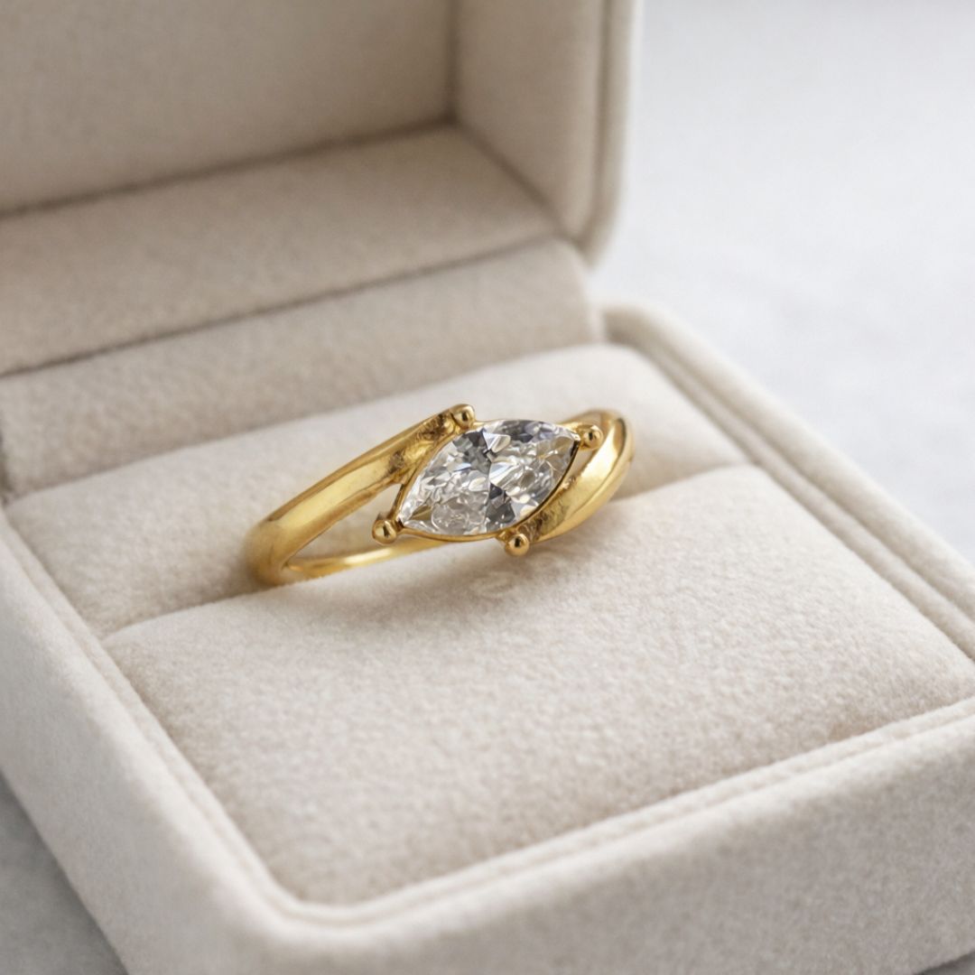 Sofia Statement Ring