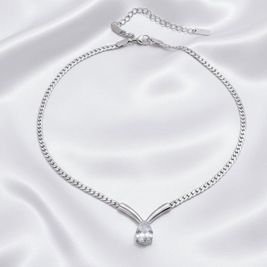 Velora Luxe Silver Necklace
