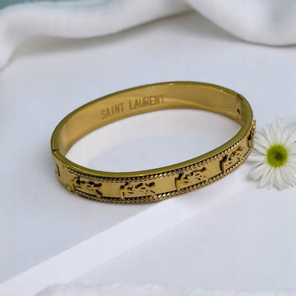 Veyra Bangle Bracelet