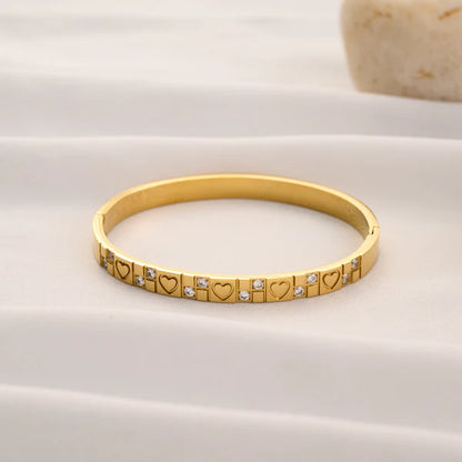 Golden Hearts Bracelet Stack