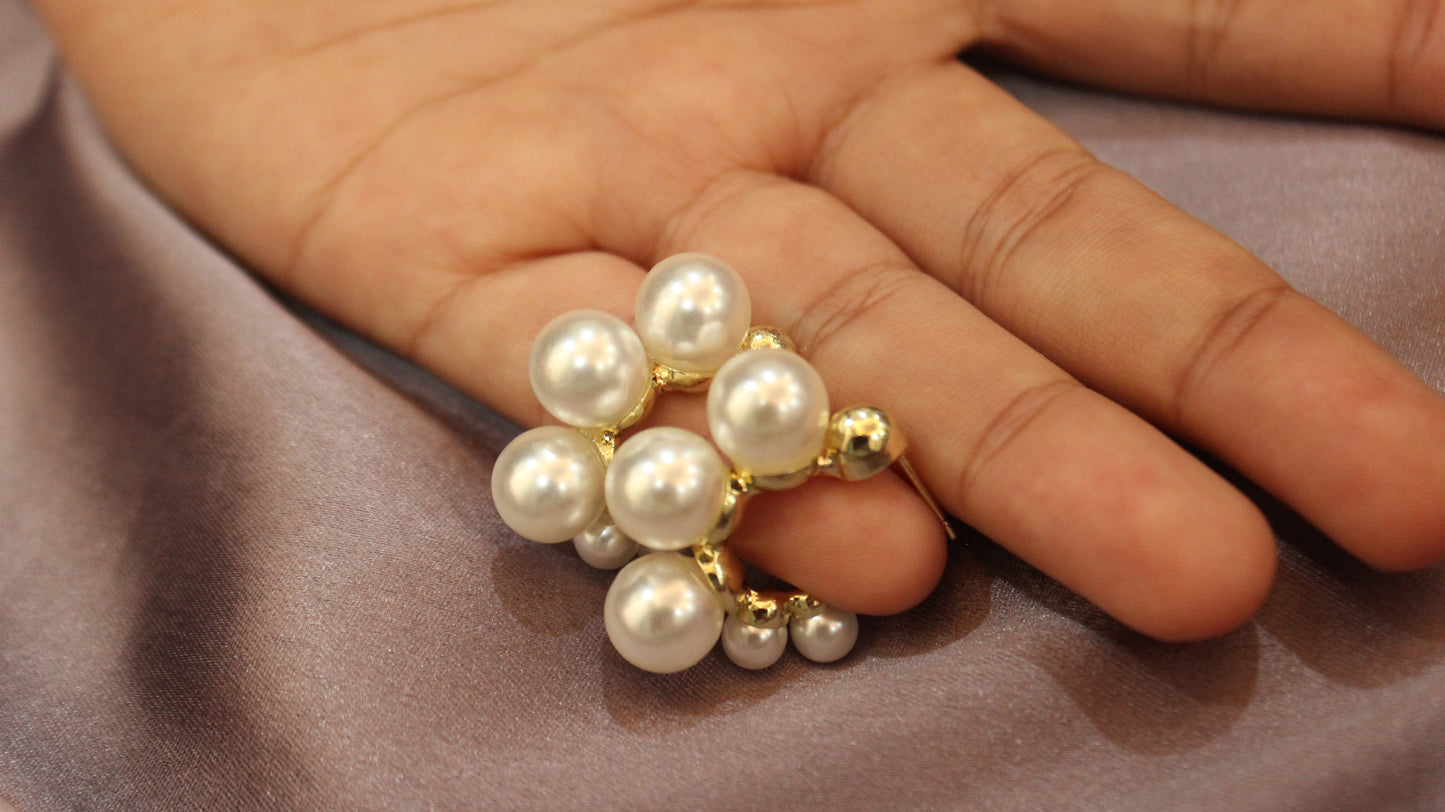 Perky Pearl Earrings (ER106)