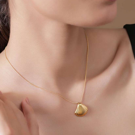 Shell Necklace